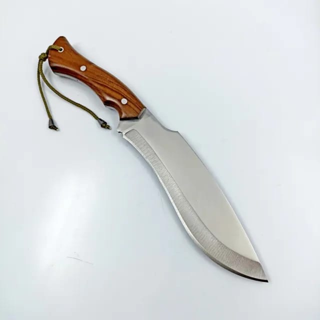 Handmade Kukri Knife: Full Tang Hunting Gift with Leather Case - Image 4