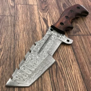Custom Handmade Damascus Steel Tracker Knife – Stunning Handle