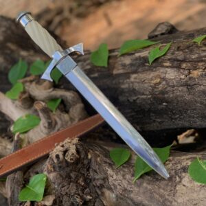 Custom Handmade D2 Tool Steel Hunting Dagger Knife SURVIVAL Knife WITH SHEATH