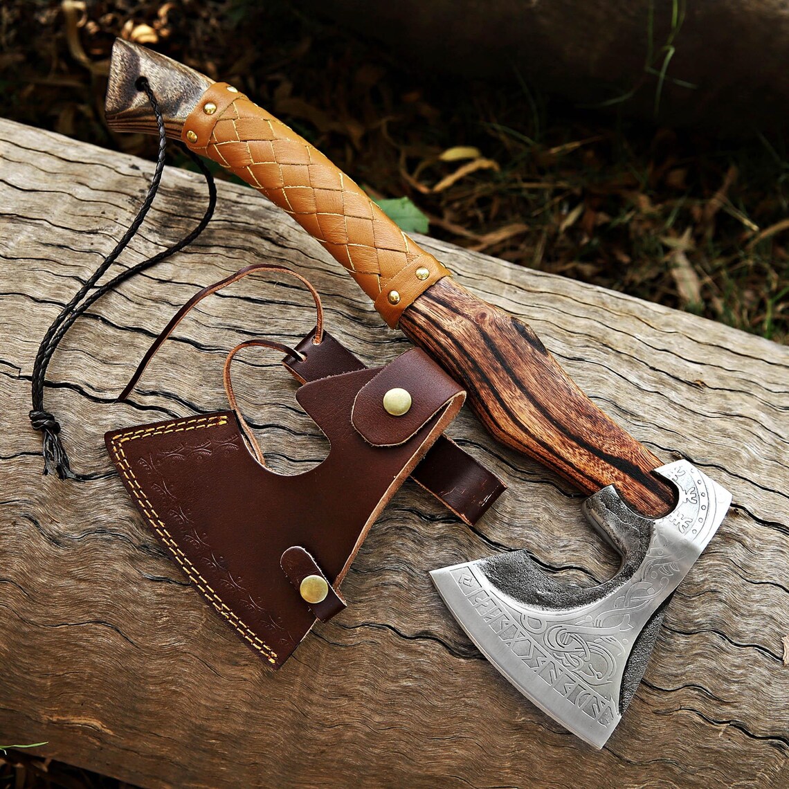 Hand Forged Damascus Steel Viking Axe: Custom Medieval Throwing Axe - Image 3