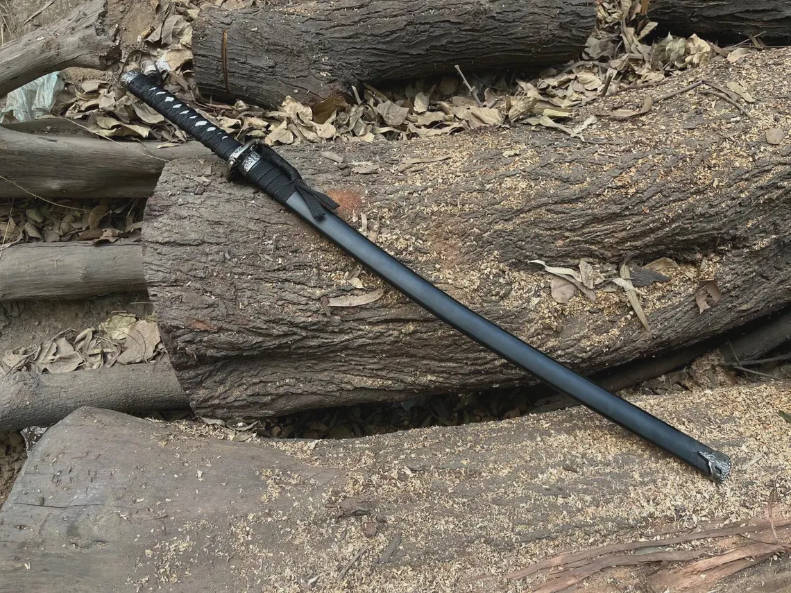Handmade 40" Japanese Samurai Katana Stainless Steel Collectible Sword with Scabbard - Image 2