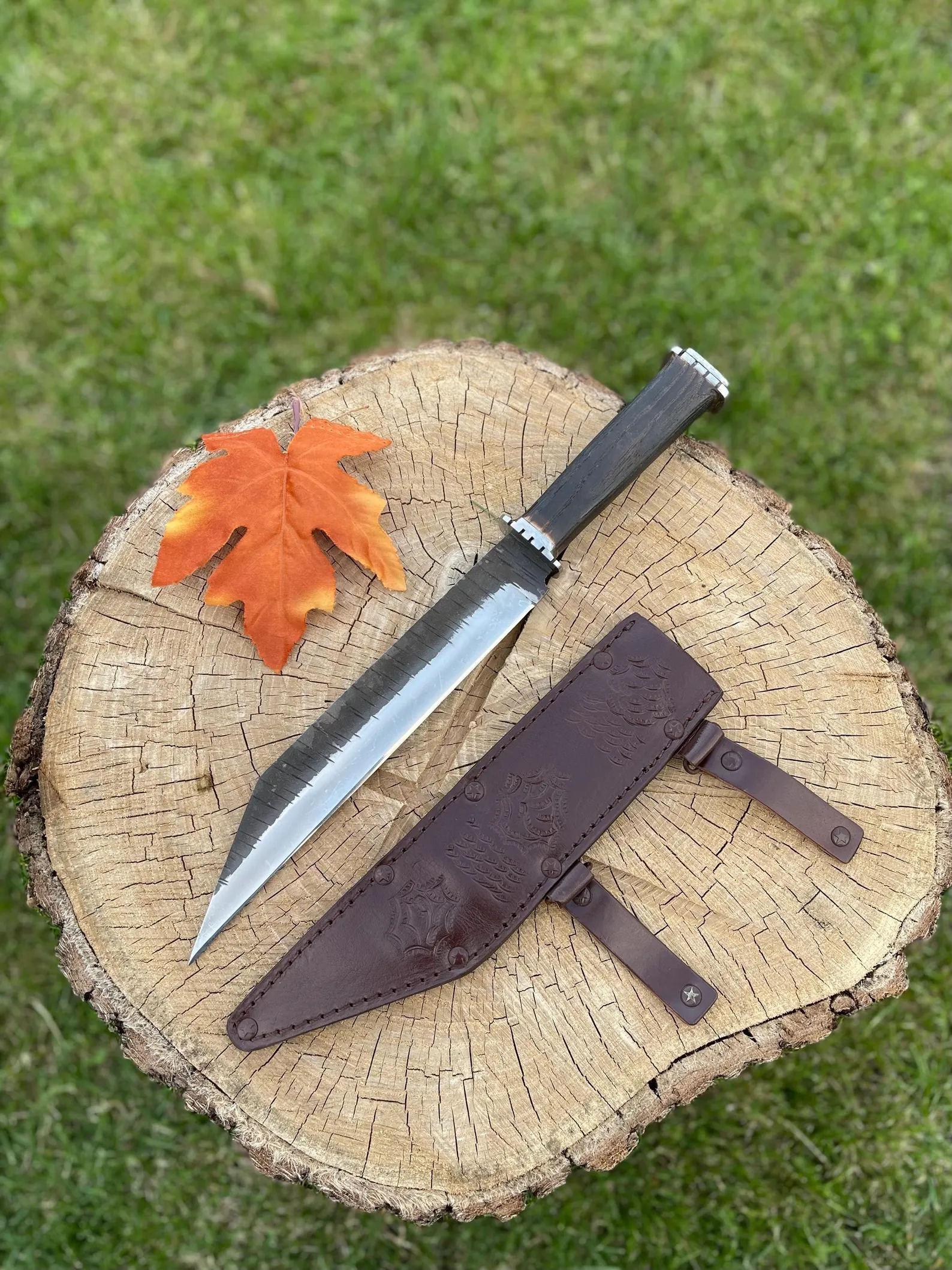 Handmade Carbon Steel Seax Knife Medieval Hunting Blade with Leather Sheath - Image 2