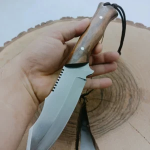 Handmade Stainless Steel Tracker Knife: Walnut Grip, Leather Sheath