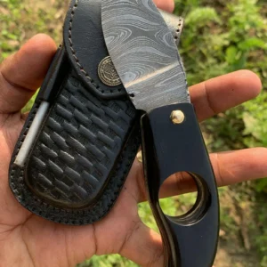 handmade Damascus Steel folding knives